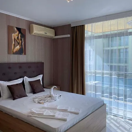 Gallery Apartment *